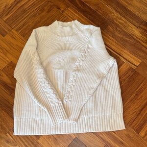 Women’s Ivory/Cream Cable Knit Sweater - 90% Merino Wool
10% Cashmere